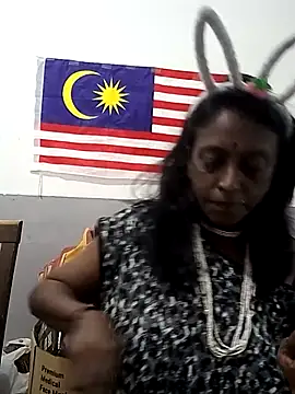 mamakarma1403 online show from 11.02.25