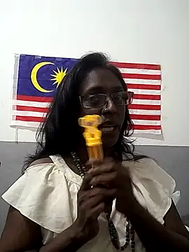 mamakarma1403 online show from 11.23.25