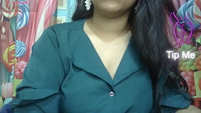 Snapshot of Preeti-Sexy chatting on 05.12.26 Preeti-Sexy online show from 05.12.26