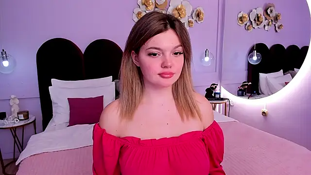 ZaraBloom online show from 03.03.25