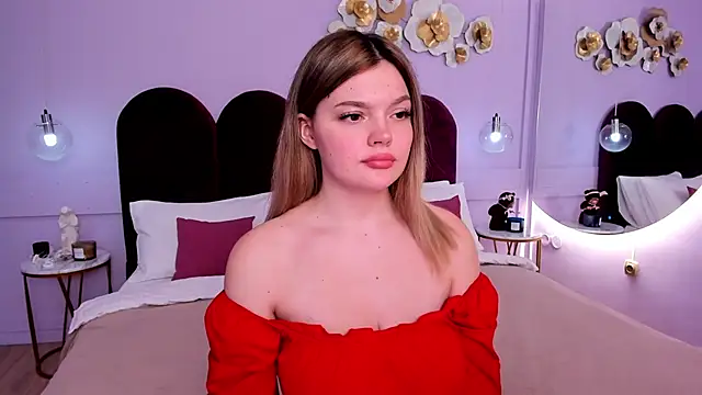 ZaraBloom online show from 03.13.25