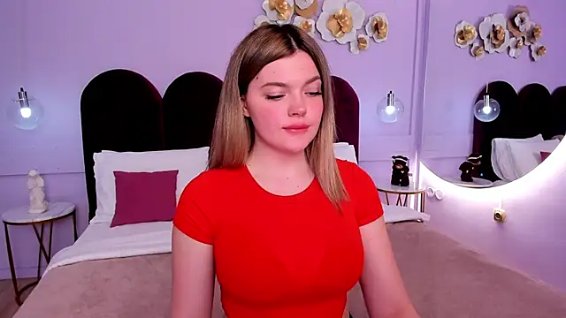 ZaraBloom online show from 03.18.25