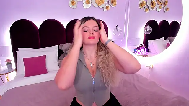 ZaraBloom online show from 02.28.26