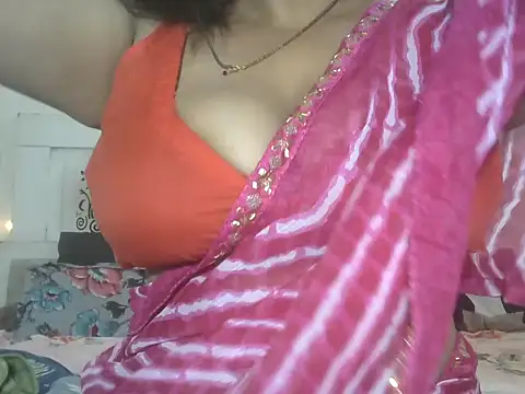 MONICA-LOVE online show from 10.04.25