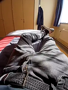 Snapshot of pascalino100 chatting on 03.18.26 pascalino100 online show from 03.18.26