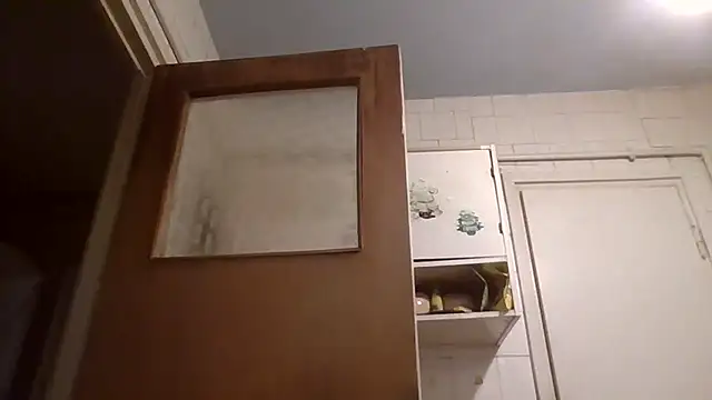 Snapshot of mariusica1@xh chatting on 03.08.26 mariusica1xh online show from 03.08.26