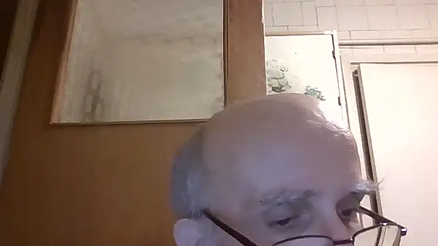 Snapshot of mariusica1@xh chatting on 03.12.26 mariusica1xh online show from 03.12.26