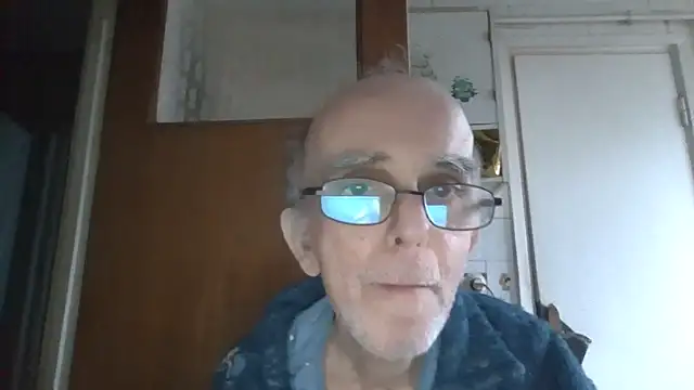 Snapshot of mariusica1@xh chatting on 03.20.26 mariusica1xh online show from 03.20.26