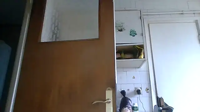 Snapshot of mariusica1@xh chatting on 03.30.26 mariusica1xh online show from 03.30.26