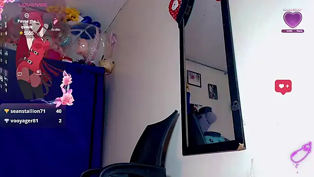 Snapshot of nicol_gill_ chatting on 01.10.25 nicol gill online show from 01.10.25