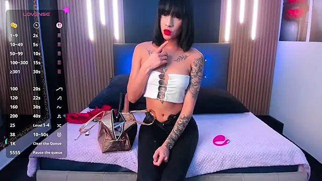 Venus medussa online show from 11.13.25