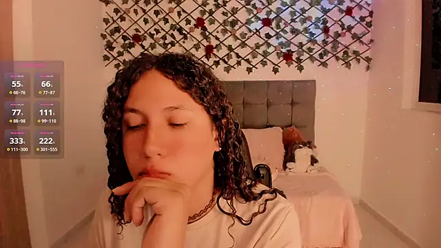 Lilith Miller21 online show from 11.13.25