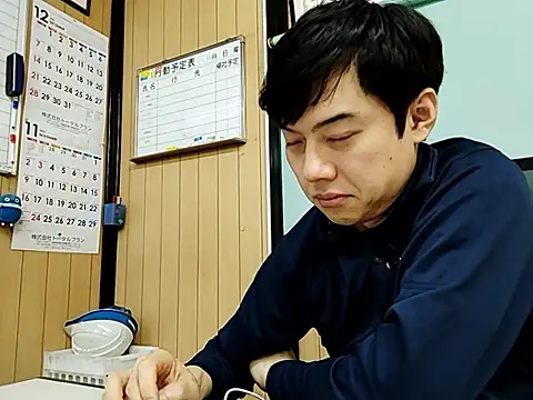 whitebriefboy online show from 11.06.25