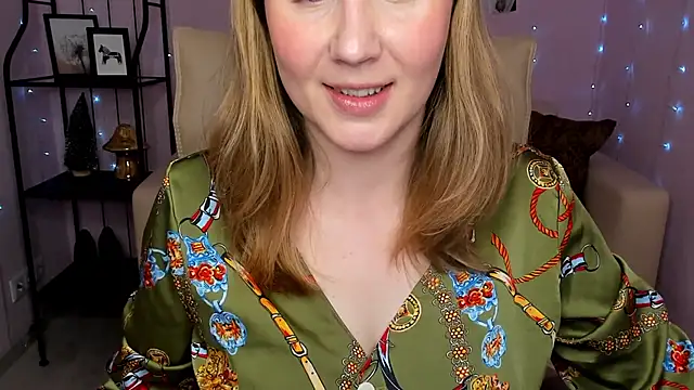 Snapshot of Helens_love chatting on 01.17.25 Helens love online show from 01.17.25