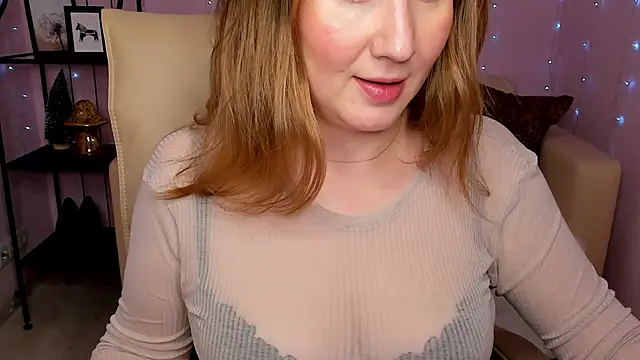Snapshot of Helens_love chatting on 01.19.25 Helens love online show from 01.19.25