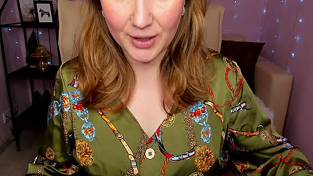 Snapshot of Helens_love chatting on 01.30.25 Helens love online show from 01.30.25
