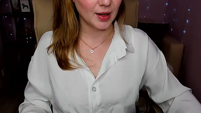 Snapshot of Helens_love chatting on 02.06.25 Helens love online show from 02.06.25