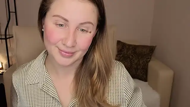 Snapshot of Helens_love chatting on 11.04.25 Helens love online show from 11.04.25