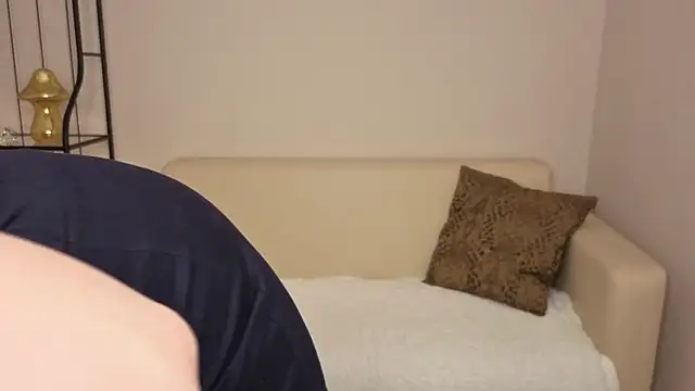 Helens love online show from 04.02.26