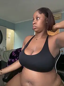 Candy Love 18 online show from 11.28.25