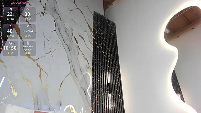 Snapshot of ebony_hot1 chatting on 10.15.25 ebony hot1 online show from 10.15.25