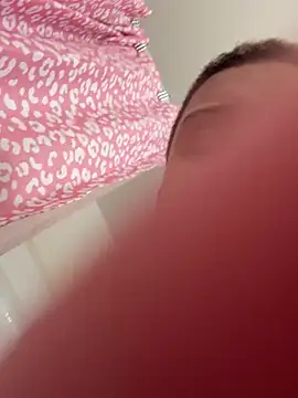 Snapshot of SexyHoneyRedd chatting on 02.13.26 SexyHoneyRedd online show from 02.13.26