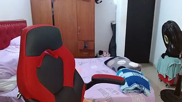 helenca43 online show from 11.27.25