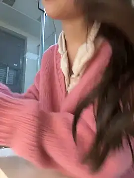 Snapshot of Sweet-Angel999 chatting on 12.26.24 Sweet-Angel999 online show from 12.26.24