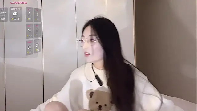 Snapshot of Sweet-Angel999 chatting on 03.17.25 Sweet-Angel999 online show from 03.17.25