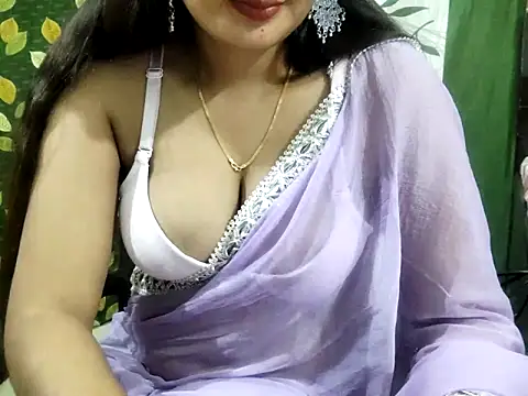 Aarvi Arora online show from 02.19.25