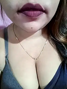 Beautyy38 online show from 12.31.24