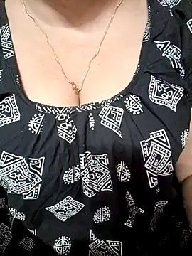 Beautyy38 online show from 02.27.25