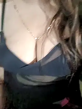 Beautyy38 online show from 12.14.25