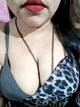 Beautyy38 online show from 04.11.26