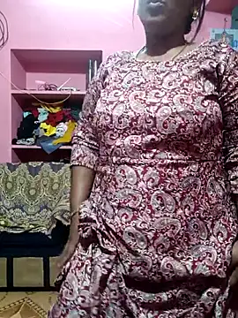 Snapshot of Renuma chatting on 01.31.26 Renuma online show from 01.31.26