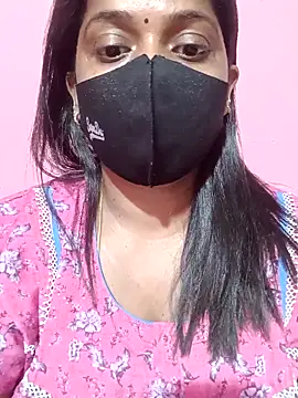 Snapshot of Renuma chatting on 02.13.26 Renuma online show from 02.13.26