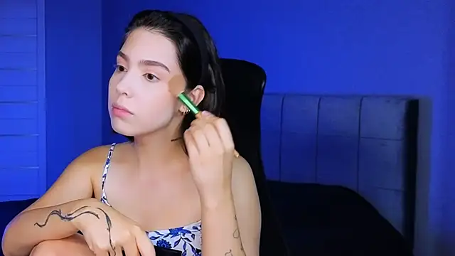 Snapshot of Stacy_Gonzales_ chatting on 09.18.25 Stacy Gonzales  online show from 09.18.25