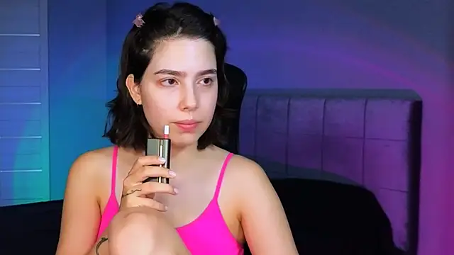 Snapshot of Stacy_Gonzales_ chatting on 09.19.25 Stacy Gonzales  online show from 09.19.25