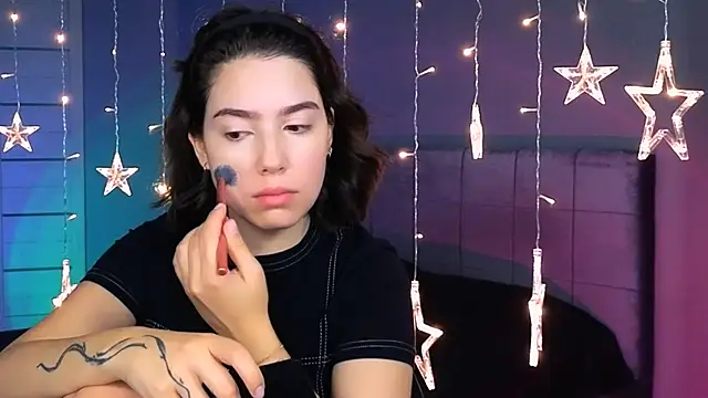 Snapshot of Stacy_Gonzales_ chatting on 09.28.25 Stacy Gonzales  online show from 09.28.25