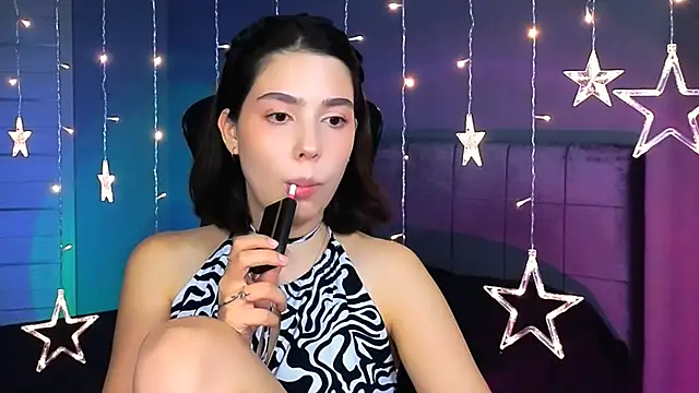 Snapshot of Stacy_Gonzales_ chatting on 10.11.25 Stacy Gonzales  online show from 10.11.25