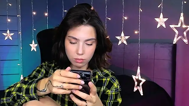 Snapshot of Stacy_Gonzales_ chatting on 10.18.25 Stacy Gonzales  online show from 10.18.25