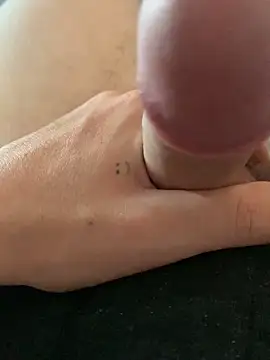 Snapshot of bigb246812 chatting on 11.02.25 bigb246812 online show from 11.02.25