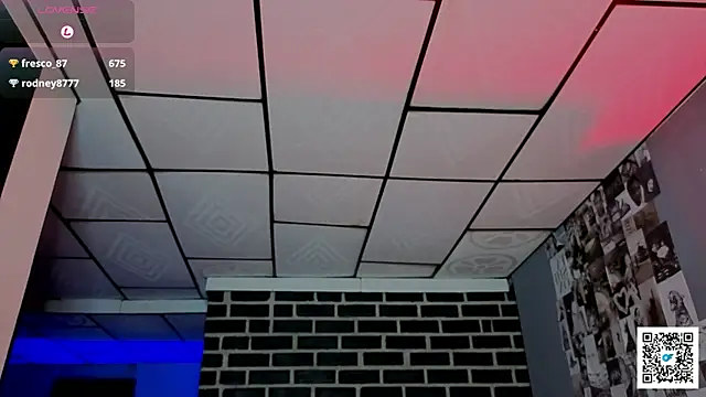 Goddivaa online show from 04.21.26