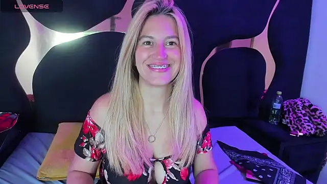 GiaRoussel online show from 02.08.26