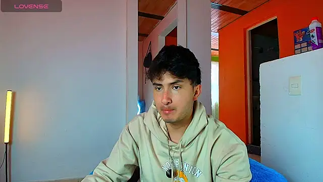 santyago taylor online show from 01.12.26