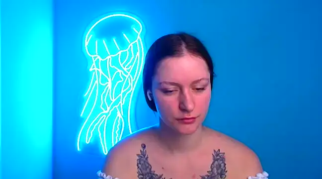 Snapshot of Fantasy_July chatting on 12.24.24 Fantasy July online show from 12.24.24