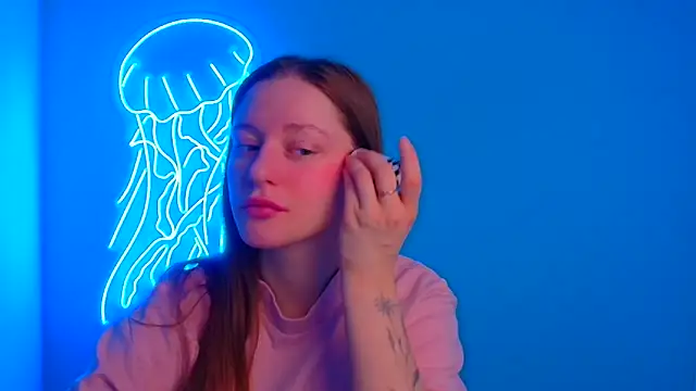 Snapshot of Fantasy_July chatting on 01.31.25 Fantasy July online show from 01.31.25