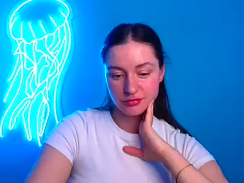 Snapshot of Fantasy_July chatting on 03.10.25 Fantasy July online show from 03.10.25