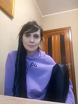 Francenia lolis online show from 11.18.25