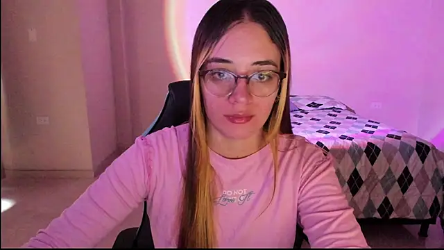 atenas 05  online show from 09.08.25